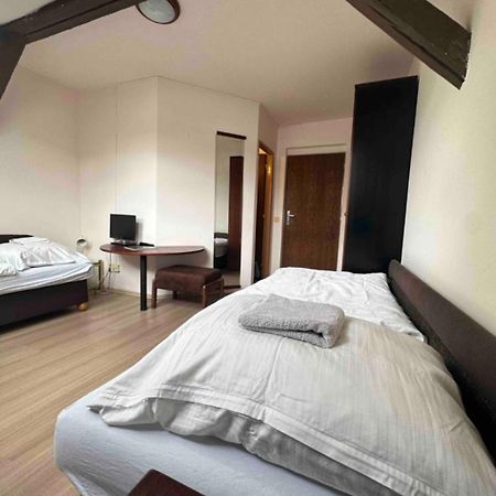 Private Apartment Near The Centre Bratislava Exteriör bild